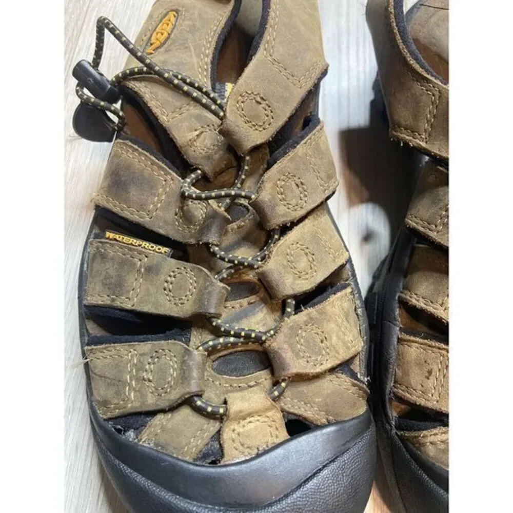 Keen Sandals Bison Leather Waterproof Hiking Fisherman 110220-BISN Men 7.5 Brown